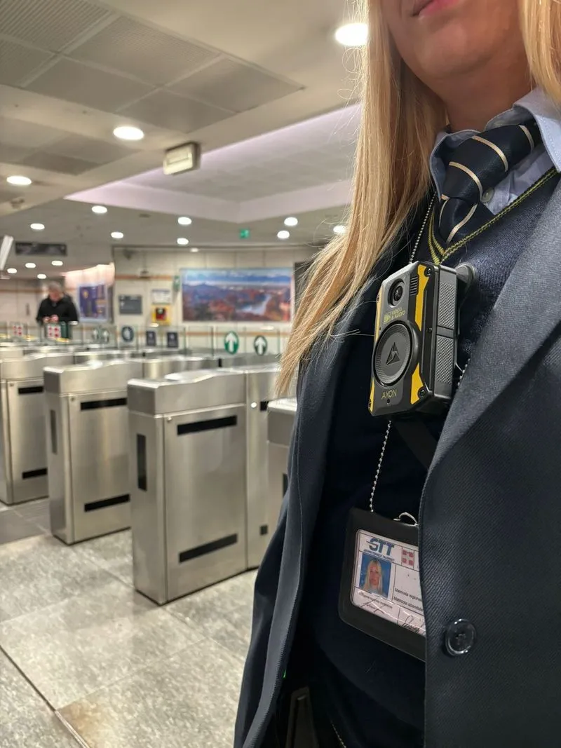 TRASPORTI E SICUREZZA - Gli «Assistenti alla Clientela» saranno dotati di «body cam» - FOTO