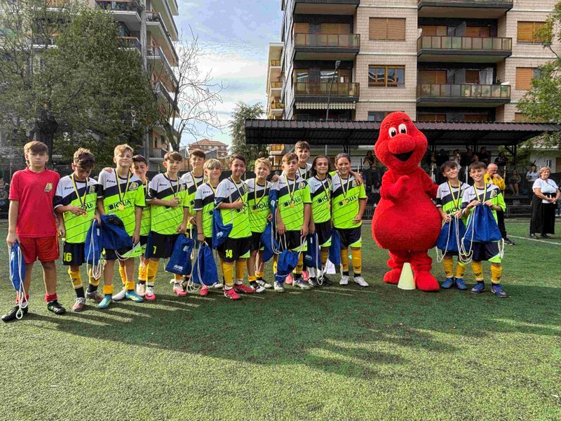 COLLEGNO - Calcio, solidarietà e donazione di sangue: il successo della quarta edizione del «Torneo Avis» - FOTO