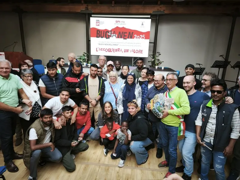 CUORGNE' - Il premio «Bugia Nen» a Mastropietro, cooperativa GT e responsabili dei progetti Sai - FOTO