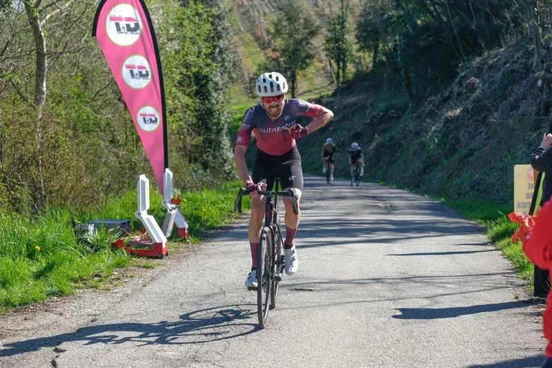 CUORGNE' - Dopo un super 2025 Enrico Bertot vola ai campionati del mondo di granfondo in Giappone - FOTO