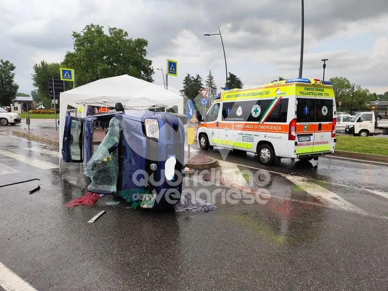 INCIDENTE MORTALE A DRUENTO - Auto si ribalta in viale Papa Giovanni, morto un uomo - FOTO