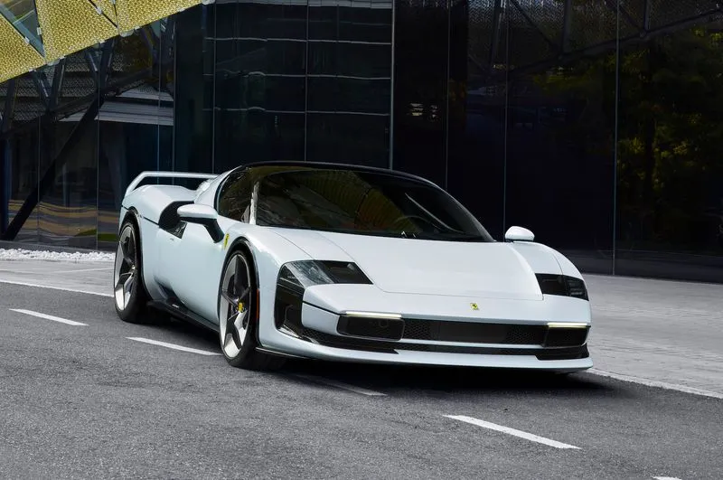 MOTORI - SC40, la Ferrari a gentile richiesta