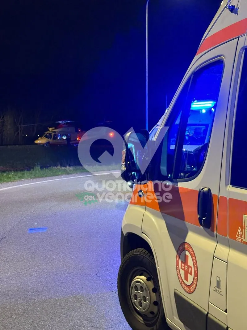 INCIDENTE TRA FIANO E ROBASSOMERO - Centauro gravissimo dopo la caduta sulla «Direttissima» - FOTO