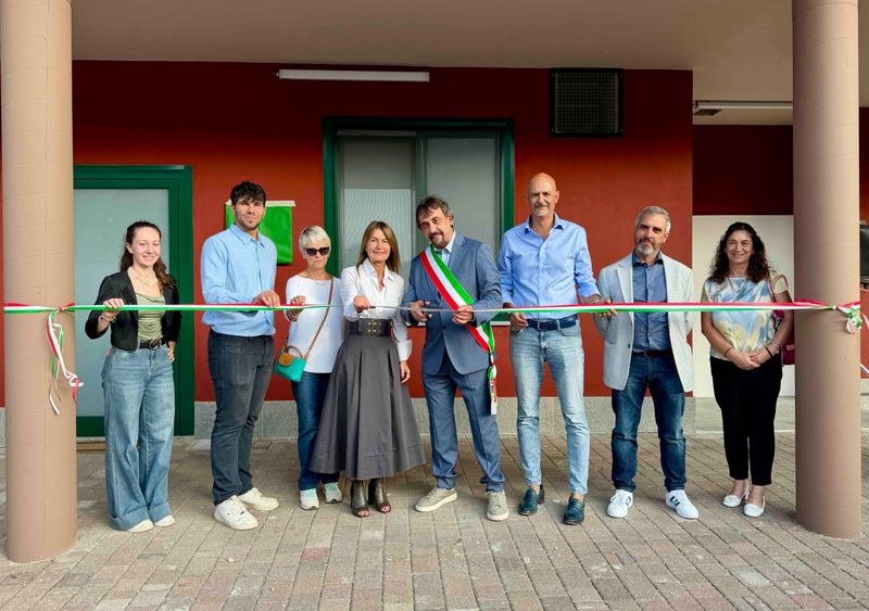 GIVOLETTO - Inaugurato il rinnovato Polivalente: il paese dice «grazie» per la donazione da 500mila euro di due concittadini - FOTO