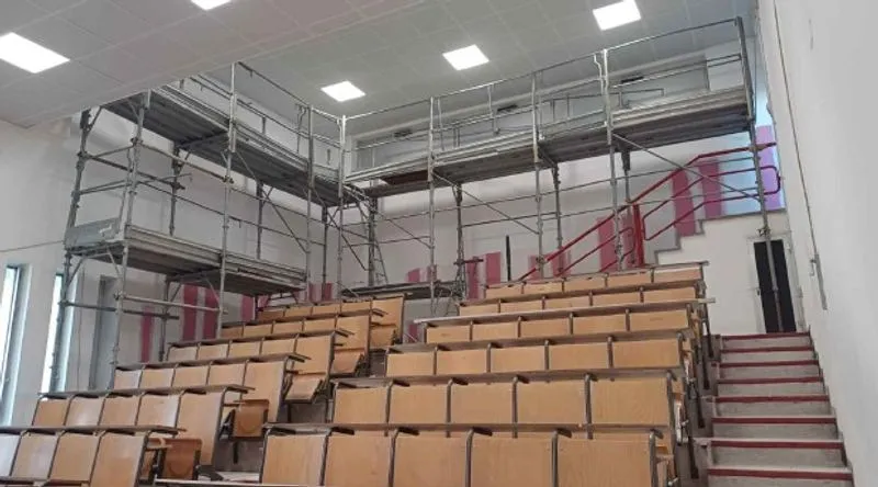 GRUGLIASCO - Quasi terminato il cantiere al «Curie - Vittorini»: pochi mesi per una scuola tutta rinnovata - FOTO