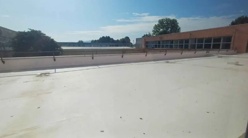 GRUGLIASCO - Quasi terminato il cantiere al «Curie - Vittorini»: pochi mesi per una scuola tutta rinnovata - FOTO