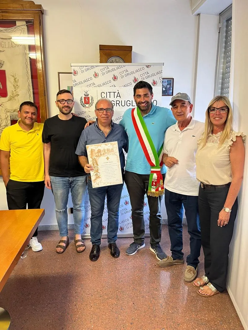 GRUGLIASCO - Va in pensione il comandante della stazione dei Carabinieri, Guido Pirrone - FOTO