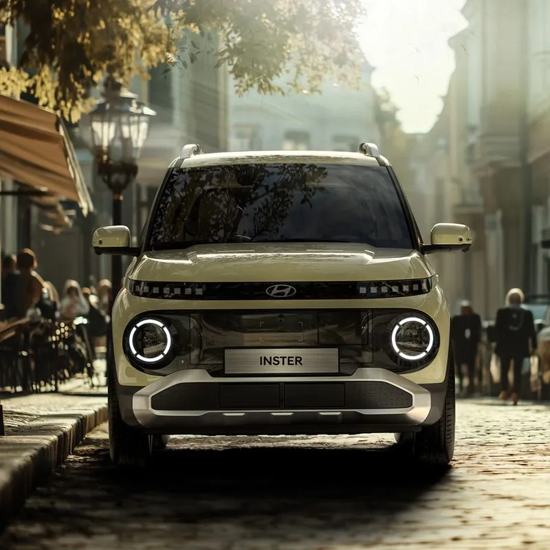 AUTO - La mobilità elettrica è il presente: Hyundai lancia sul mercato la Inster - FOTO