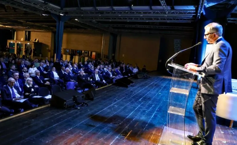 IVREA - «Umanesimo tecnologico»: dall'eredità di Olivetti l'assemblea generale di Confindustria Canavese