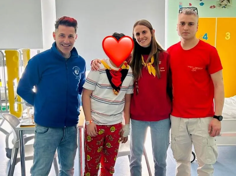 IVREA - I Diavoli aranceri hanno portato la magia e la spensieratezza del carnevale ai piccoli pazienti dell'ospedale - FOTO
