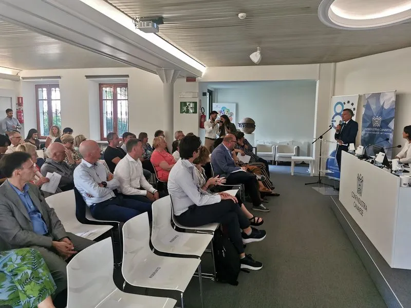 IVREA - L'intelligenza artificiale protagonista in Canavese