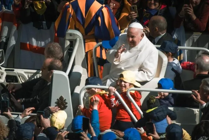 CANAVESE - Addio a Papa Francesco: il cordoglio del vescovo di Ivrea e del cardinale di Torino