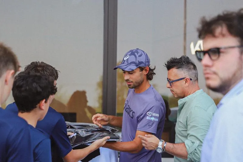 Kia Vento festeggia la nuova apertura di Pinerolo con una grande festa: tennis, musica, aperitivo e premi - FOTO