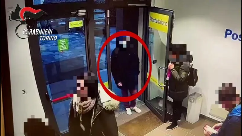 LA LOGGIA-RIVALTA-SANTENA - Arrestato il rapinatore delle Poste: è un 31enne italiano - VIDEO