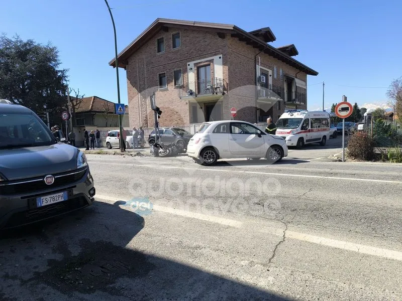 LEINI - Padre e figlia di Barbania feriti nello scontro tra un'auto e uno scooter: sono fuori pericolo - FOTO e VIDEO