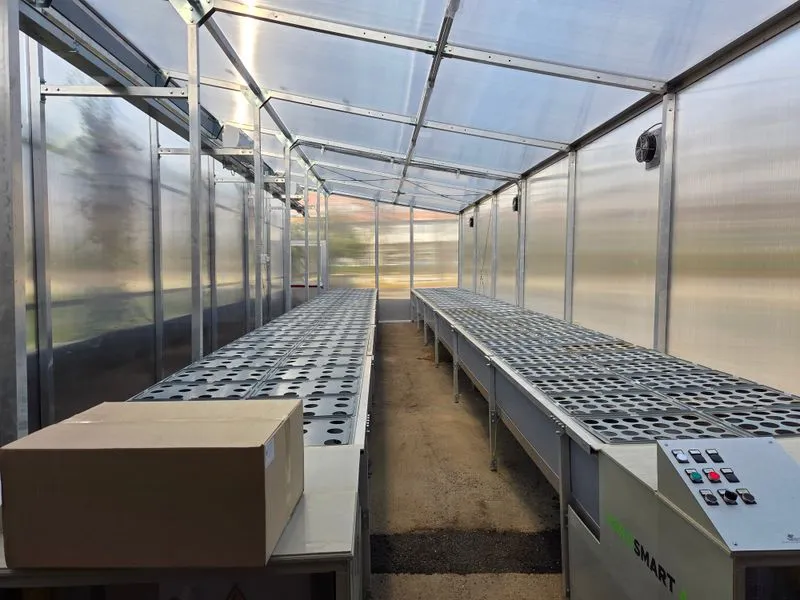 MIRAFIORI - Sta per essere inaugurata la prima serra aeroponica urbana dedicata alla ristorazione sociale - FOTO