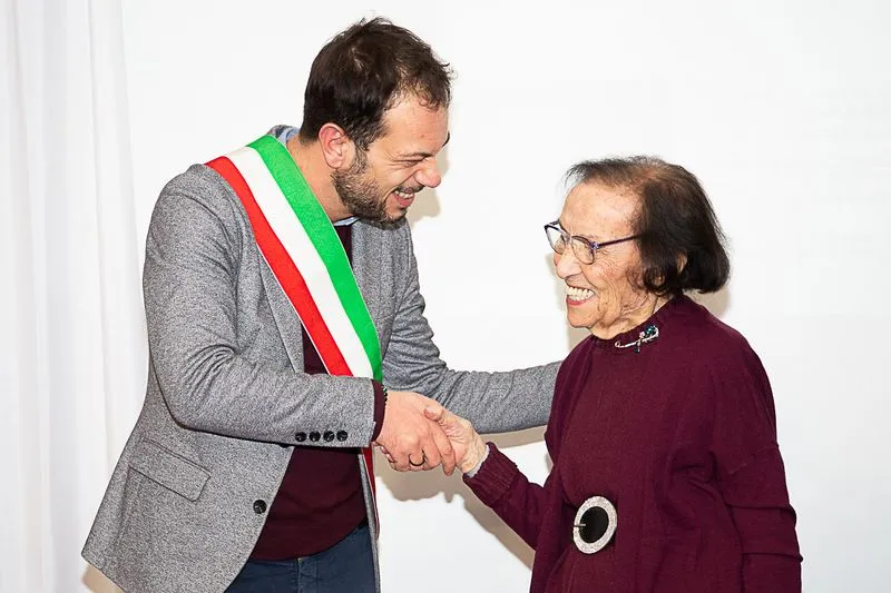 MONCALIERI - Una mostra e una grande festa per i 100 anni della pittrice Wanda Chiappero - FOTO