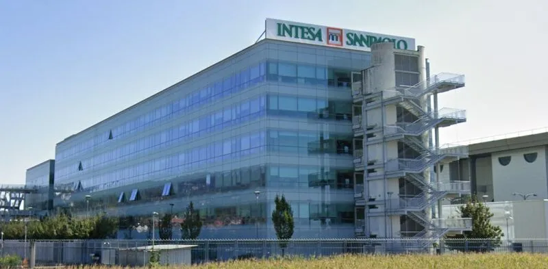 MONCALIERI - Firmato l'accordo tra sindacati e Intesa Sanpaolo
