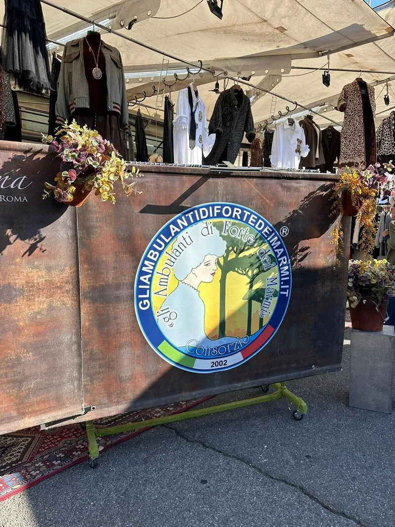 Gli Ambulanti di Forte dei Marmi® a MONCALIERI domenica 8 giugno