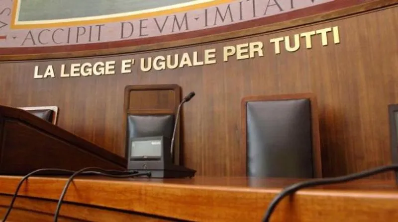 MONCALIERI - Caso Bibbiano: Selvaggia Lucarelli, Marco Travaglio e Peter Gomez dovranno risarcire lo psicologo Claudio Foti