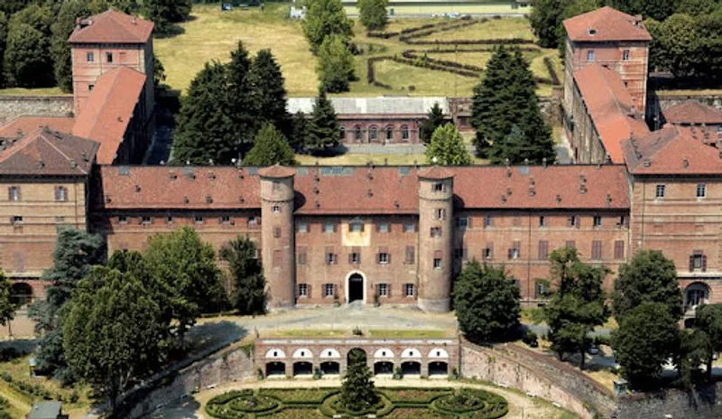MONCALIERI - Si prospetta un mese ricco di eventi per il castello di Moncalieri