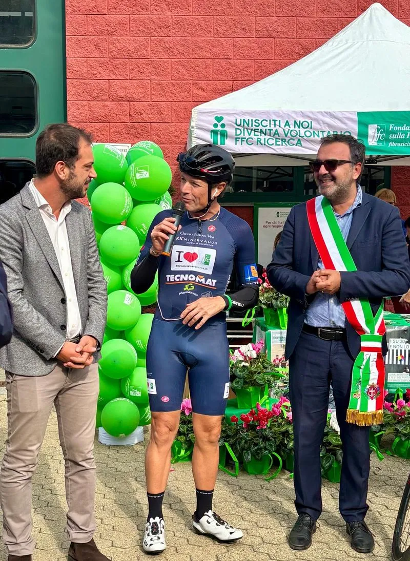 MONCALIERI - Un successo la Charity Bike Tour, tutti in bici per aiutare la ricerca sulla fibrosi cristica - FOTO