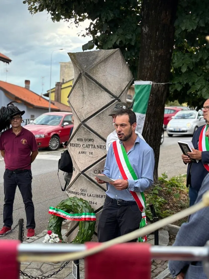 MONCALIERI - La città commemora i partigiani Brero, Cattaneo e Musso e le vittime della bomba del 1944 - FOTO