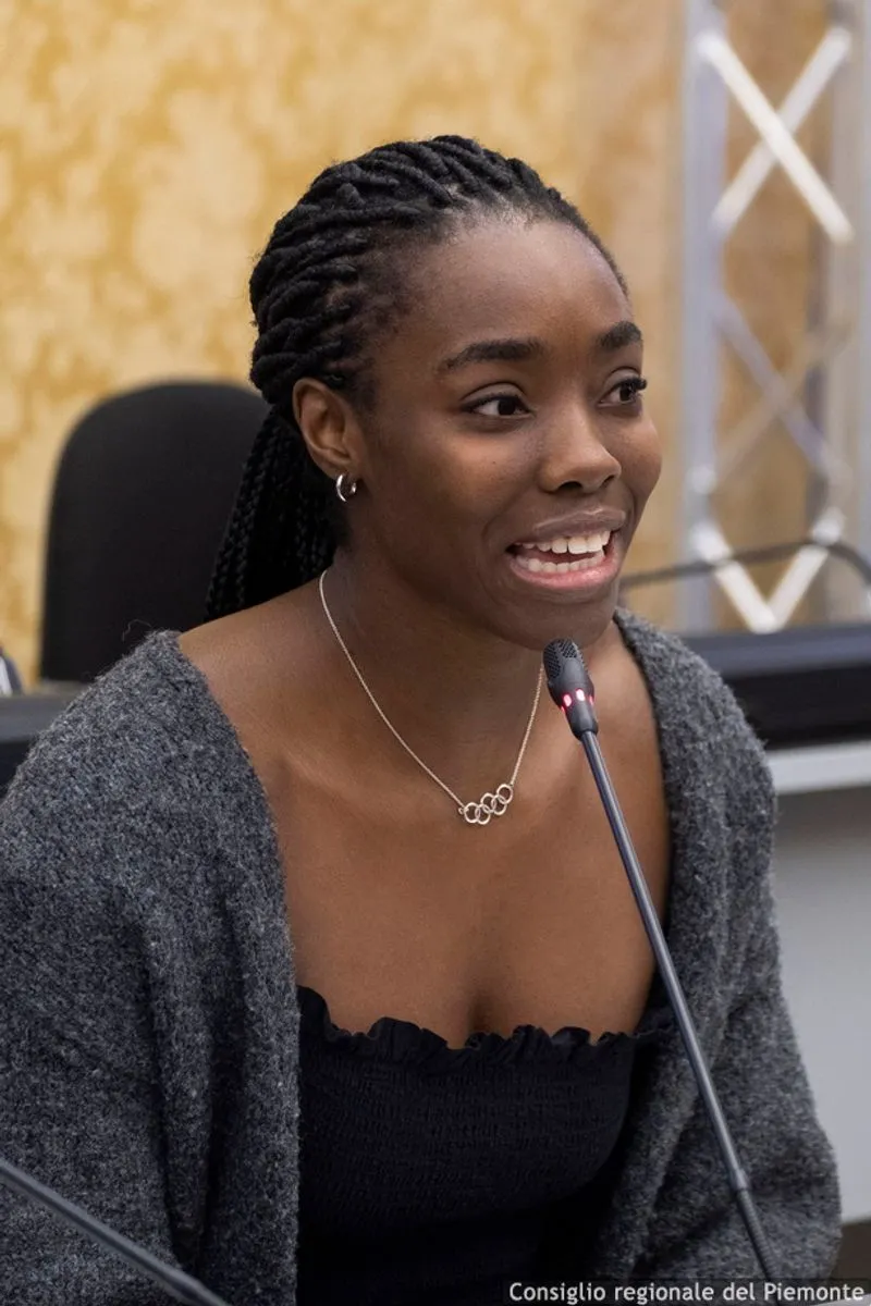 MONCALIERI - La campionessa Daisy Osakue scende in campo con il Consiglio regionale contro la violenza sulle donne - FOTO