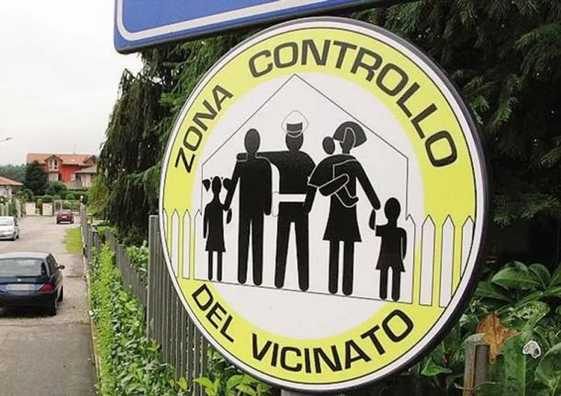 MONCALIERI - Ladri svaligiano le case, raffica di furti in collina: nasce il gruppo di controllo del vicinato