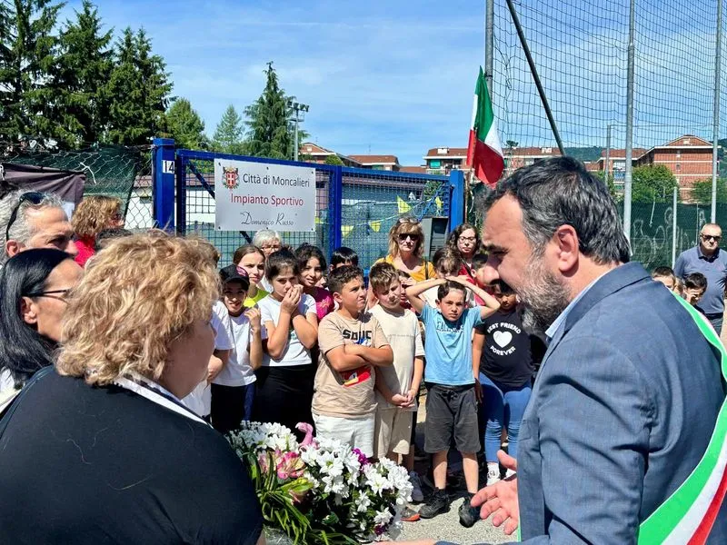 MONCALIERI - Studenti, tifosi, amministratori e familiari insieme per ricordare Domenico e le altre vittime dell'Heysel - FOTO