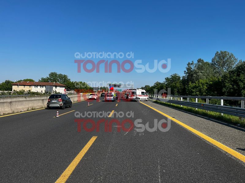 INCIDENTE MORTALE A MONCALIERI - Ragazzo di 21 anni vittima dello schianto con lo scooter sulla sopraelevata