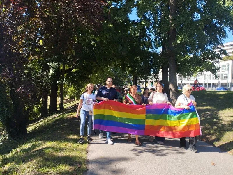 MONCALIERI - In tanti alla «Local march for Gaza» per chiedere lo stop a tutte le guerre - FOTO