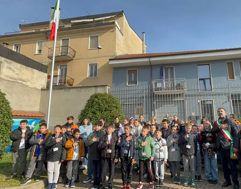 MONCALIERI - Inaugurato il murale per i caduti nelle missioni di pace - FOTO