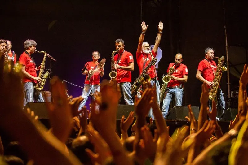MONCALIERI - La «Notte Nera» accende il Jazz Festival 2025