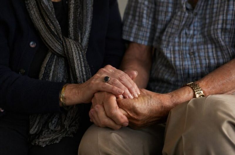 MONCALIERI - Sposati da 54 anni, muoiono a poche ore l'una dall'altro: commosso addio a Nunzio e Anna Maria