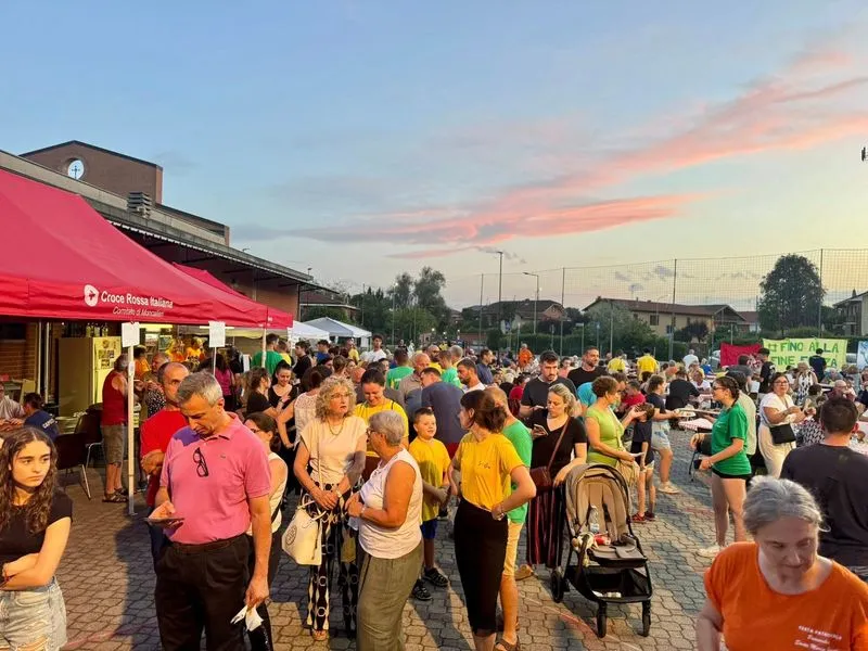 MONCALIERI - Finale con il botto per il Palio delle Borgate: trionfa la contrada gialla - FOTO