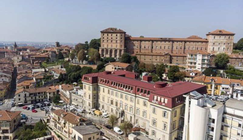 MONCALIERI - Trasferimento del Pronto soccorso, caos per l'accesso con le ambulanze: «Costretti a manovre pericolose»