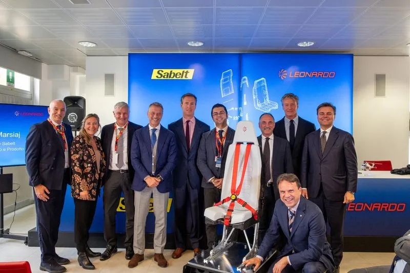 MONCALIERI - Sabelt e Leonardo al lavoro insieme per il sedile hi-tech degli elicotteri - FOTO