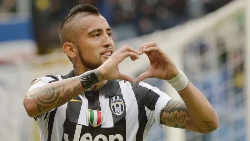 MONCALIERI - Nessuna pressione della 'ndrangheta nell'acquisto della villa appartenuta al calciatore, ex Juve e Inter, Arturo Vidal