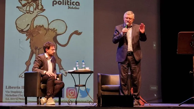 NICHELINO - Un successo l'incontro al teatro Superga con lo scrittore e storico Alessandro Barbero - FOTO