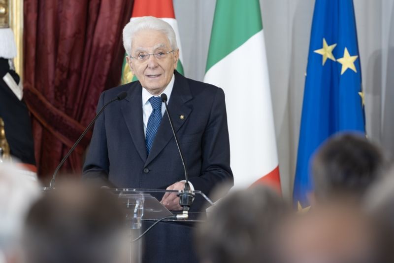 NICHELINO - Il presidente Mattarella ha conferito l'attestato di «Alfiere della Repubblica» a Mariasole Di Biase - FOTO e VIDEO
