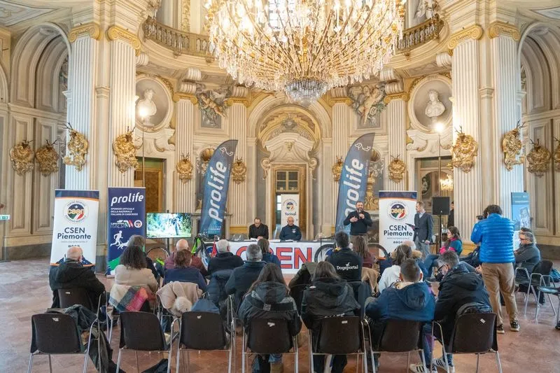 NICHELINO - Il campionato italiano di canicross fa tappa a Stupinigi - FOTO