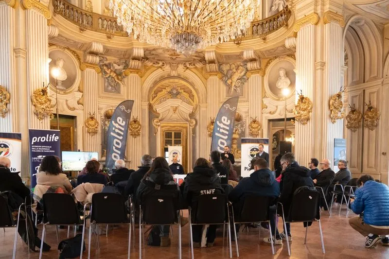 NICHELINO - Il campionato italiano di canicross fa tappa a Stupinigi - FOTO