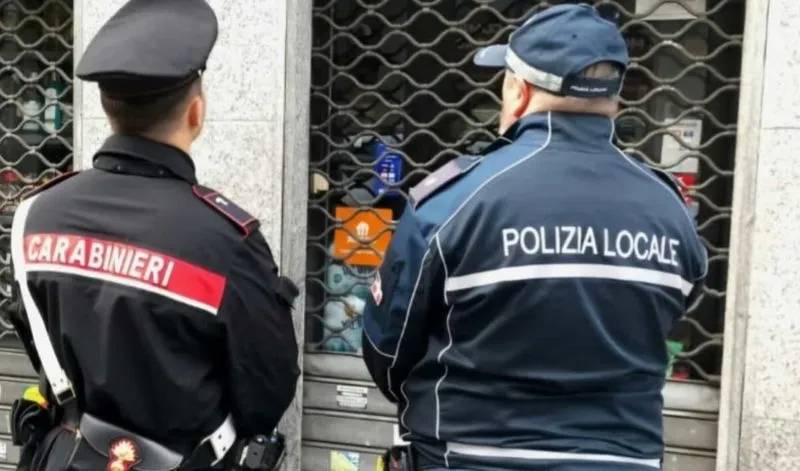 NICHELINO - Vende vodka al posto dell'acqua, intervento di polizia locale e carabinieri