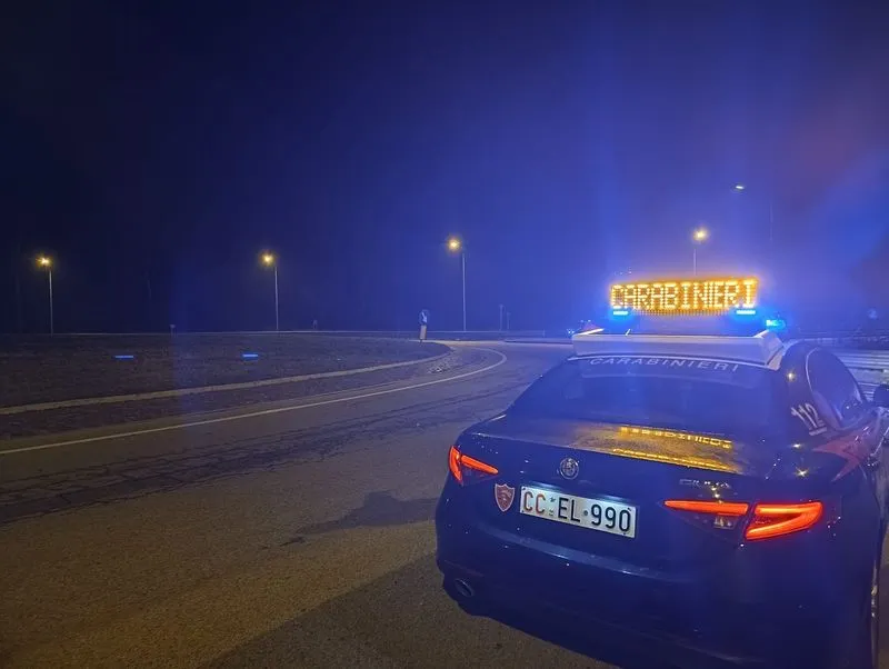 NICHELINO - Corse clandestine nei pressi di Mondo Juve: otto giovani denunciati dai carabinieri