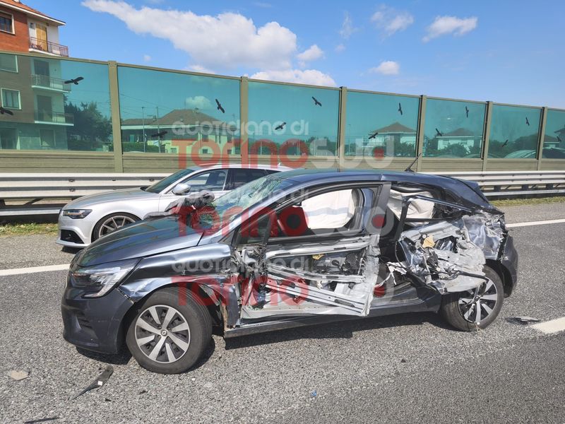 TANGENZIALE SUD - INCIDENTE TRA NICHELINO E LA LOGGIA, DIVERSI MEZZI COINVOLTI: TRAFFICO IN TILT