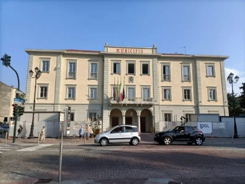 NICHELINO - Invitato alla festa per i 60 anni di matrimonio, ma è rimasto vedovo da poco: le scuse del Comune
