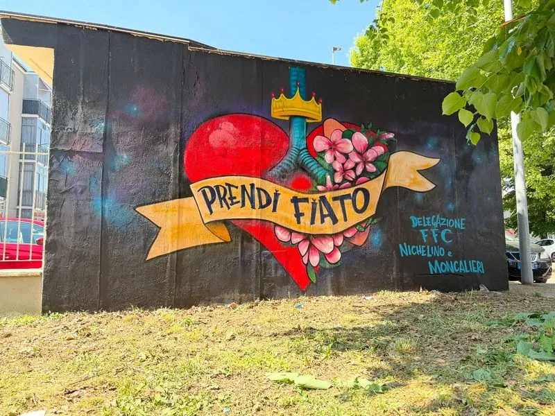 NICHELINO - «Riprende fiato» e torna a splendere il murale per la fibrosi cistica