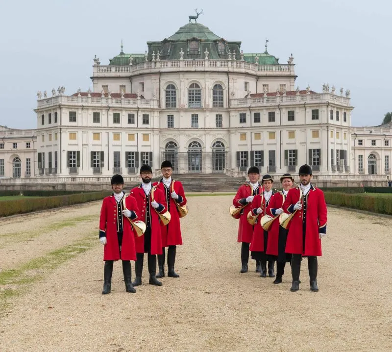 STUPINIGI - Musica da Vedere: la visita «musicale» al suono dei corni alla Palazzina di Caccia