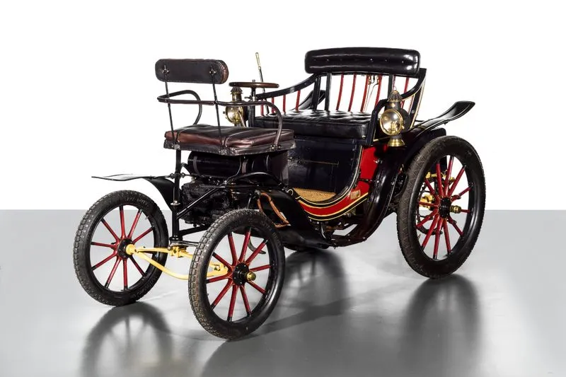 STUPINIGI - «Margherita. Un secolo di storia»: un programma diffuso per raccontare la regina più moderna d'Italia